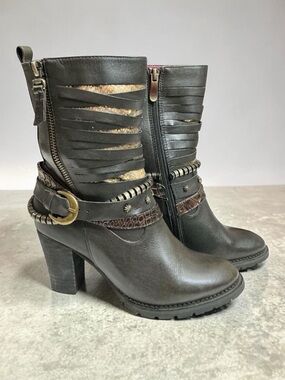 L'Artiste By Spring Step Makos Black and Snakeskin Heeled Boots Booties